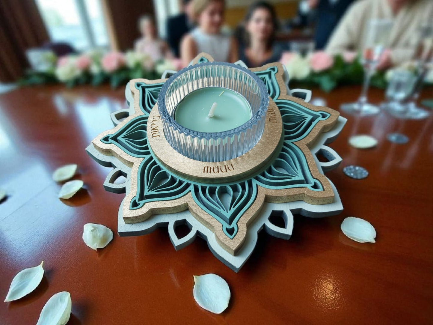 פמוטי אור-לב פתוח